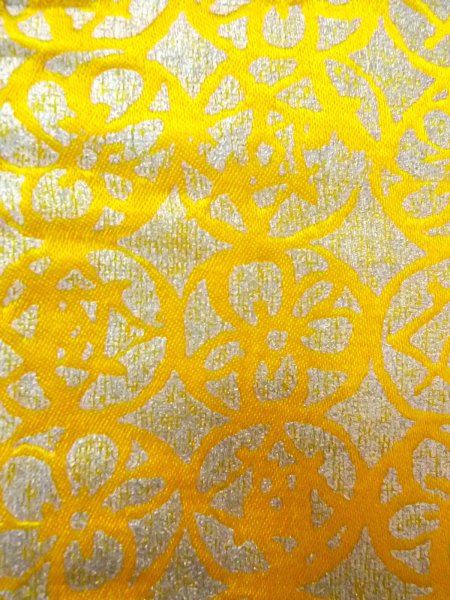 画像4: O0207V 半幅帯 女性用着物 シルク(正絹)   黄色 抽象的模様 【中古】 【USED】 【リサイクル】 ★★★★☆ (4)
