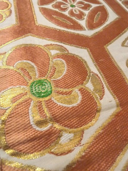 画像9: O0207W 半幅帯 女性用着物 シルク(正絹)   白 花丸文 【中古】 【USED】 【リサイクル】 ★★☆☆☆ (9)