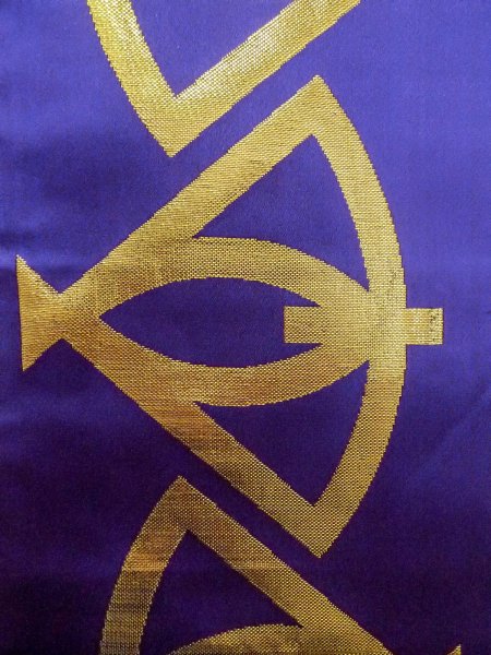 画像3: O0208D 半幅帯 女性用着物 シルク（正絹）  光沢のある 紫色 扇 【中古】 【USED】 【リサイクル】 ★★★☆☆ (3)