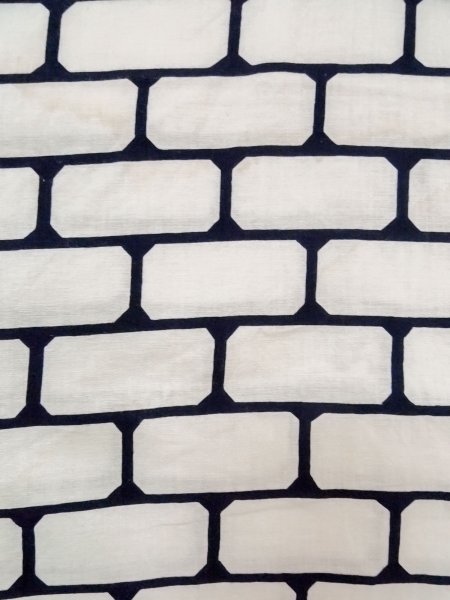 画像5: O0218H 女性用浴衣（日本製）  綿 白, 幾何学模様 【中古】【USED】【リサイクル】 ★☆☆☆☆【O0218H】 (5)