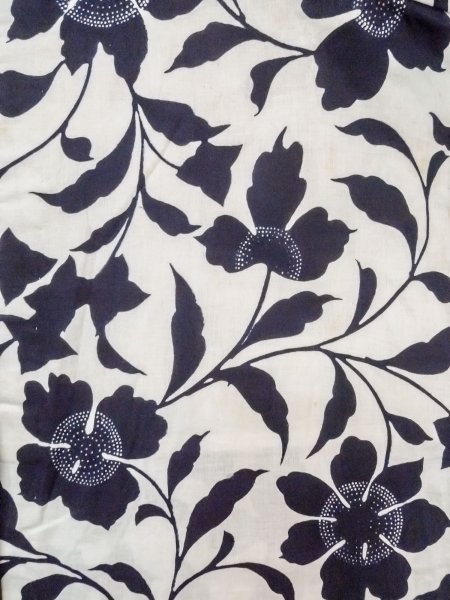 画像3: O0218J 女性用浴衣（日本製）  綿 白, 花 【中古】【USED】【リサイクル】 ★★☆☆☆【O0218J】 (3)