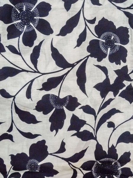 画像4: O0218J 女性用浴衣（日本製）  綿 白, 花 【中古】【USED】【リサイクル】 ★★☆☆☆【O0218J】 (4)