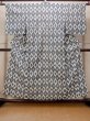 画像1: O0218K 女性用浴衣（日本製）  綿 灰色, 幾何学模様 【中古】【USED】【リサイクル】 ★★☆☆☆【O0218K】 (1)