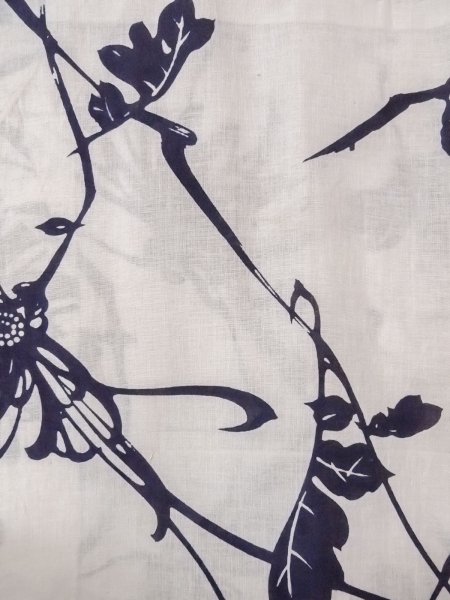画像4: O0218L 女性用浴衣(日本製)  綿麻 オフ ホワイト, 菊 【中古】【USED】【リサイクル】 ★★☆☆☆【O0218L】 (4)