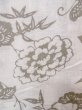 画像5: O0218M 女性用浴衣（日本製）  綿 薄いベージュ, ぼたん 【中古】【USED】【リサイクル】 ★★☆☆☆【O0218M】 (5)