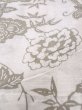 画像9: O0218M 女性用浴衣（日本製）  綿 薄いベージュ, ぼたん 【中古】【USED】【リサイクル】 ★★☆☆☆【O0218M】 (9)