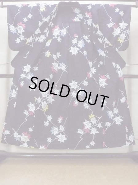 画像2: O0218O 女性用浴衣（日本製）  綿 藍, もみじ 【中古】【USED】【リサイクル】 ★★☆☆☆【O0218O】 (2)