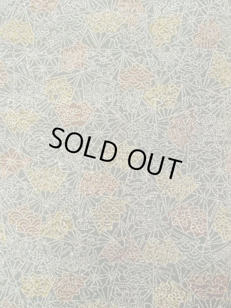 画像6: O0218Q 女性用小紋  シルク（正絹） 深いオリーブ, 菊 【中古】【USED】【リサイクル】 ★★★☆☆【O0218Q】 (6)