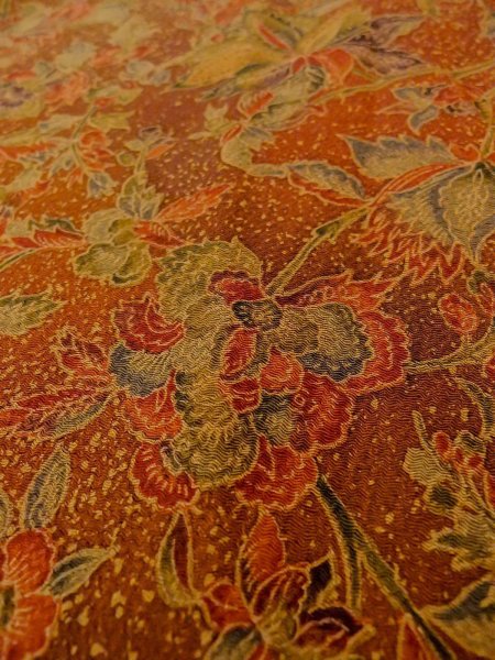 画像8: O0218S 女性用小紋  シルク（正絹） 赤み茶色, 唐花 【中古】【USED】【リサイクル】 ★★★★☆【O0218S】 (8)