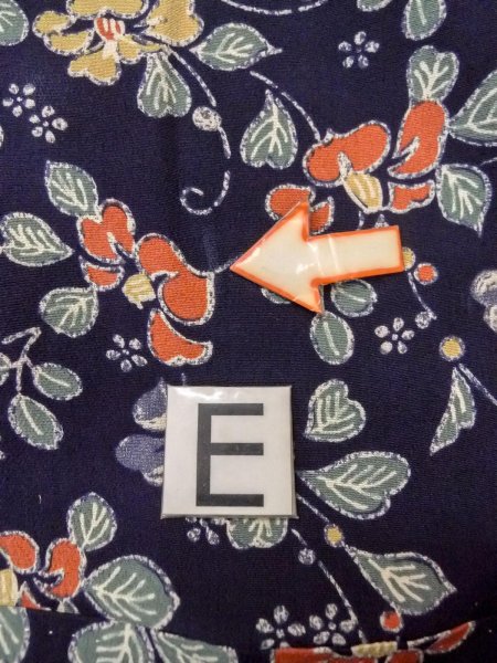 画像18: O0218T 女性用小紋  シルク（正絹） 藍, 花 【中古】【USED】【リサイクル】 ★★★☆☆【O0218T】 (18)