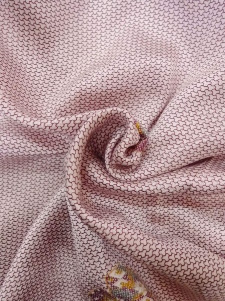 画像12: O0218V 女性用小紋  シルク（正絹） 光沢のあるオフ　ホワイト, 菊 【中古】【USED】【リサイクル】 ★☆☆☆☆【O0218V】 (12)