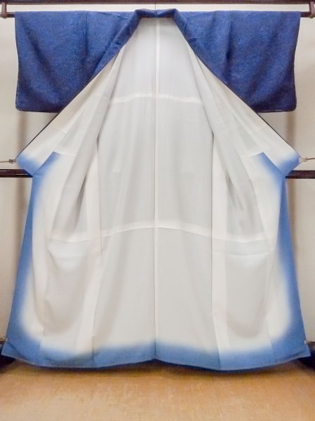 画像2: O0218X 女性用小紋  シルク（正絹） 藍, 菊 【中古】【USED】【リサイクル】 ★★★★☆【O0218X】 (2)