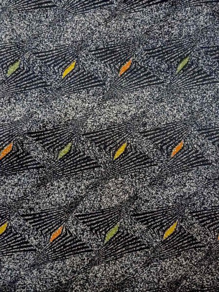 画像3: O0218Y 女性用小紋  シルク（正絹） 黒, 菱 【中古】【USED】【リサイクル】 ★★★★☆【O0218Y】 (3)