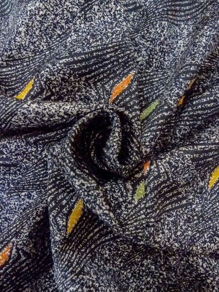 画像12: O0218Y 女性用小紋  シルク（正絹） 黒, 菱 【中古】【USED】【リサイクル】 ★★★★☆【O0218Y】 (12)