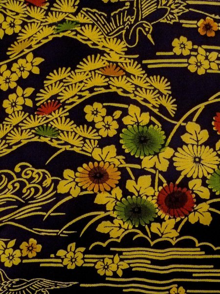 画像3: O0219B 女性用小紋  シルク（正絹） 深い紺, 花 【中古】【USED】【リサイクル】 ★★★☆☆【O0219B】 (3)