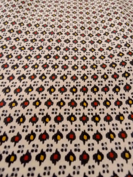 画像9: O0219C 女性用小紋  シルク（正絹） オフ　ホワイト, 小さな点々 【中古】【USED】【リサイクル】 ★☆☆☆☆【O0219C】 (9)