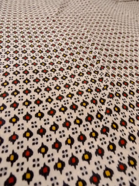 画像10: O0219C 女性用小紋  シルク（正絹） オフ　ホワイト, 小さな点々 【中古】【USED】【リサイクル】 ★☆☆☆☆【O0219C】 (10)
