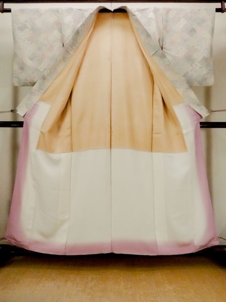 画像2: O0219D 女性用小紋  シルク（正絹） オフ　ホワイト, 菊 【中古】【USED】【リサイクル】 ★★★☆☆【O0219D】 (2)