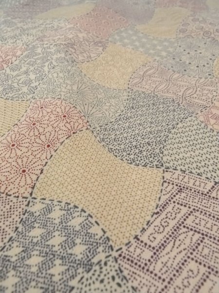 画像10: O0219D 女性用小紋  シルク（正絹） オフ　ホワイト, 菊 【中古】【USED】【リサイクル】 ★★★☆☆【O0219D】 (10)