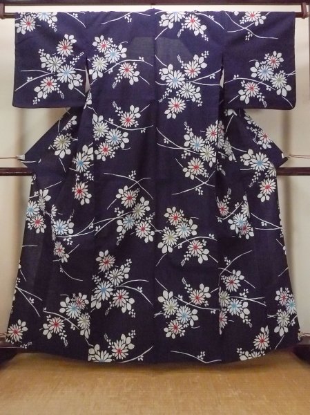 画像1: O0228D 女性用注染浴衣  綿 藍, 花 【中古】【USED】【リサイクル】 ★★☆☆☆【O0228D】 (1)