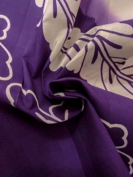 画像13: O0228H 女性用浴衣（日本製）  綿麻 白, 花 【中古】【USED】【リサイクル】 ★★☆☆☆【O0228H】 (13)