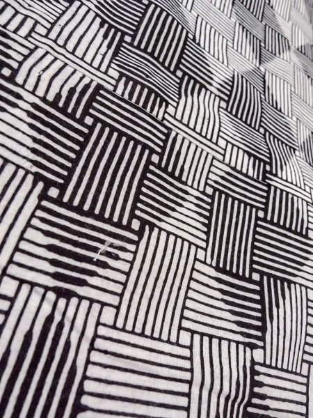 画像9: O0228J 女性用浴衣（日本製）  綿麻 白, 線 【中古】【USED】【リサイクル】 ★☆☆☆☆【O0228J】 (9)