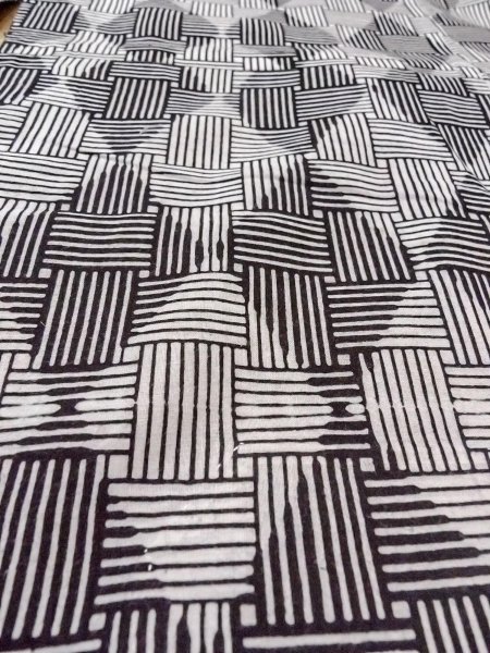 画像10: O0228J 女性用浴衣（日本製）  綿麻 白, 線 【中古】【USED】【リサイクル】 ★☆☆☆☆【O0228J】 (10)