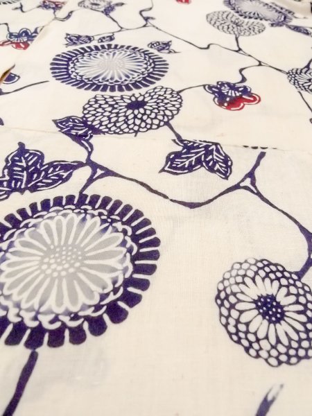 画像10: O0228O 女性用注染浴衣  麻 白, 菊 【中古】【USED】【リサイクル】 ★★☆☆☆【O0228O】 (10)