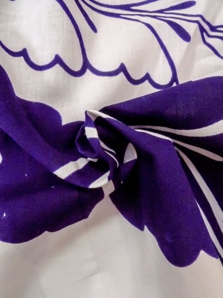 画像11: O0228P 女性用浴衣（日本製）  綿 白, 花 【中古】【USED】【リサイクル】 ★☆☆☆☆【O0228P】 (11)