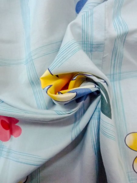 画像11: O0228Q 女性用浴衣（海外製）  綿 薄い水色, 花 【中古】【USED】【リサイクル】 ★★★☆☆【O0228Q】 (11)