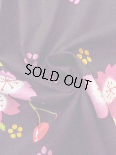 画像11: O0228R 女性用浴衣（海外製）  綿 黒, 桜 【中古】【USED】【リサイクル】 ★★★☆☆【O0228R】 (11)