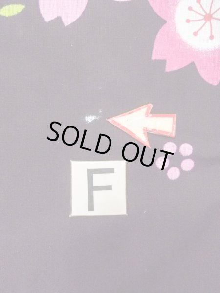 画像19: O0228R 女性用浴衣（海外製）  綿 黒, 桜 【中古】【USED】【リサイクル】 ★★★☆☆【O0228R】 (19)