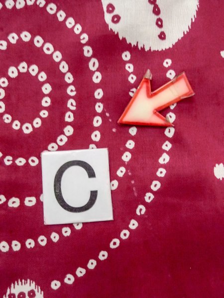 画像16: O0228S 女性用浴衣（海外製）  綿 鮮やか赤色, 丸 【中古】【USED】【リサイクル】 ★☆☆☆☆【O0228S】 (16)