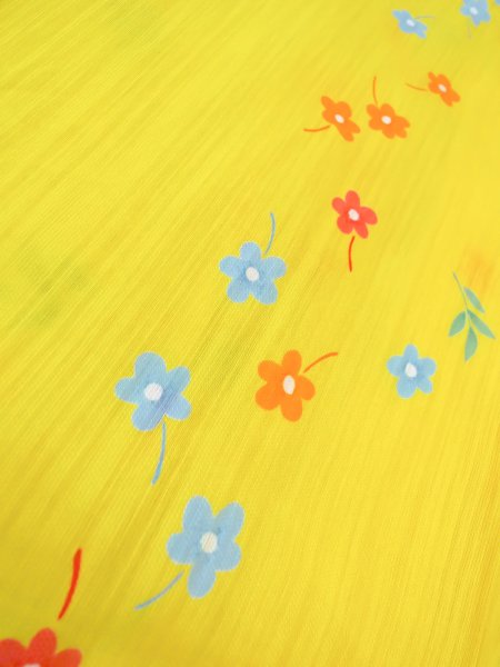画像8: O0228T 女性用浴衣（海外製）  綿 鮮やか黄色, 花 【中古】【USED】【リサイクル】 ★★★☆☆【O0228T】 (8)