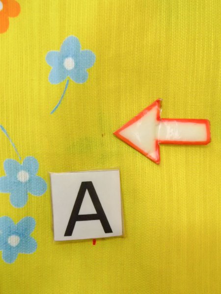 画像14: O0228T 女性用浴衣（海外製）  綿 鮮やか黄色, 花 【中古】【USED】【リサイクル】 ★★★☆☆【O0228T】 (14)