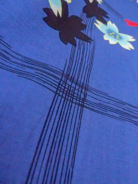 画像9: O0228V 女性用浴衣（海外製）  綿 深い藍, 桜 【中古】【USED】【リサイクル】 ★★★☆☆【O0228V】 (9)