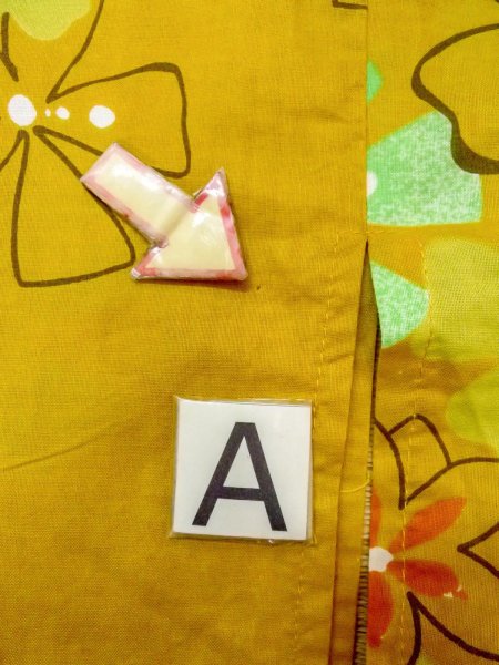 画像14: O0228X 女性用浴衣（海外製）  綿 山吹, 花 【中古】【USED】【リサイクル】 ★★★☆☆【O0228X】 (14)