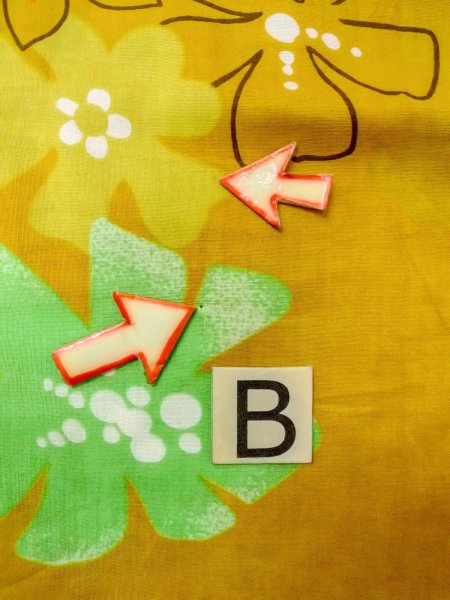 画像15: O0228X 女性用浴衣（海外製）  綿 山吹, 花 【中古】【USED】【リサイクル】 ★★★☆☆【O0228X】 (15)