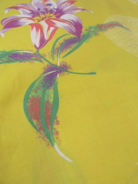 画像10: O0228Z 女性用浴衣（海外製）  綿 淡い黄色, 花 【中古】【USED】【リサイクル】 ★★★★☆【O0228Z】 (10)