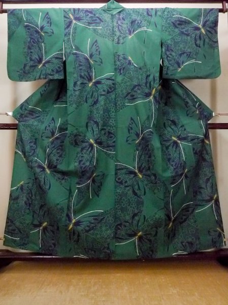 画像1: O0301B 女性用浴衣（日本製）  綿 緑色, 花 【中古】【USED】【リサイクル】 ★★★★☆【O0301B】 (1)