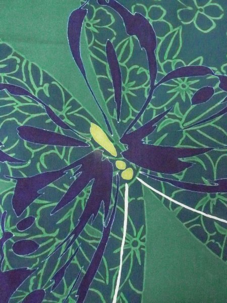 画像5: O0301B 女性用浴衣（日本製）  綿 緑色, 花 【中古】【USED】【リサイクル】 ★★★★☆【O0301B】 (5)