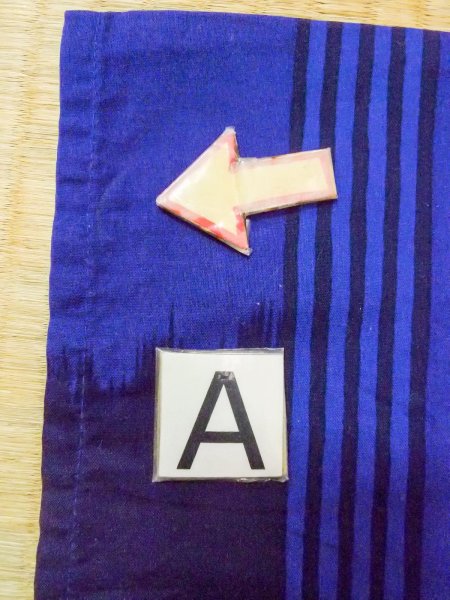 画像14: O0301D 女性用浴衣（海外製）  綿 深い青, 花 【中古】【USED】【リサイクル】 ★★★☆☆【O0301D】 (14)