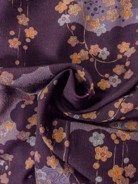 画像12: O0312A 女性用小紋  シルク(正絹) 深い紫色, 梅 【中古】【USED】【リサイクル】 ★★★☆☆【O0312A】 (12)