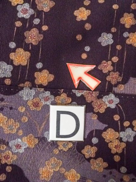 画像17: O0312A 女性用小紋  シルク(正絹) 深い紫色, 梅 【中古】【USED】【リサイクル】 ★★★☆☆【O0312A】 (17)