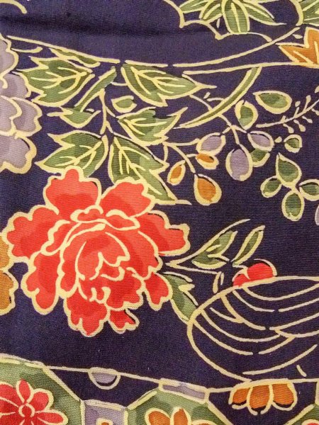 画像7: O0312G 女性用小紋  シルク(正絹) 藍, 梅 【中古】【USED】【リサイクル】 ★★★★☆【O0312G】 (7)