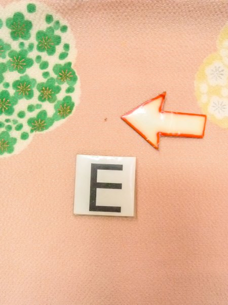 画像18: O0312H 女性用小紋  シルク（正絹） 薄い桃色, 梅 【中古】【USED】【リサイクル】 ★☆☆☆☆【O0312H】 (18)