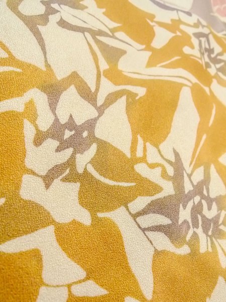 画像9: O0312I 女性用小紋  シルク(正絹) 薄いオフ ホワイト, 葉 【中古】【USED】【リサイクル】 ★★★☆☆【O0312I】 (9)