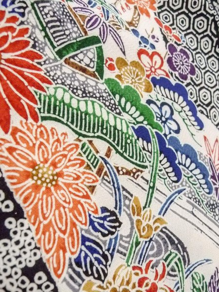 画像10: O0312J 女性用小紋  シルク(正絹) 黒, 桜 【中古】【USED】【リサイクル】 ★★★☆☆【O0312J】 (10)