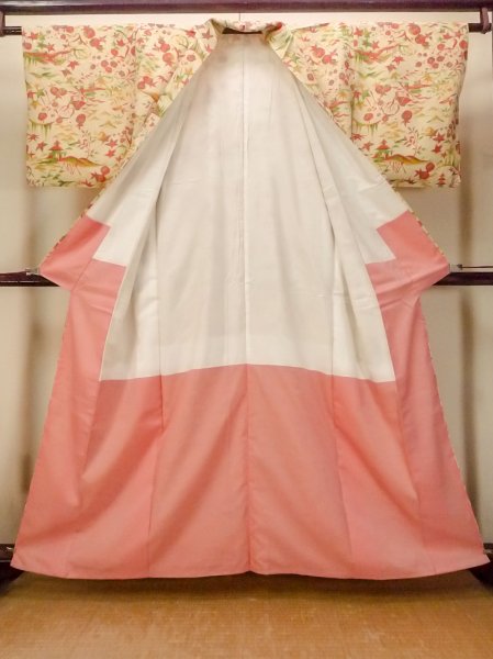 画像2: O0312L 女性用小紋  シルク(正絹) 淡い薄い黄色, 梅 【中古】【USED】【リサイクル】 ★★★☆☆【O0312L】 (2)