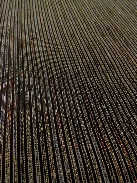 画像10: O0312S 男性用着物 大島紬 シルク（正絹） 黒, 縞 【中古】【USED】【リサイクル】 ★★★☆☆【O0312S】 (10)